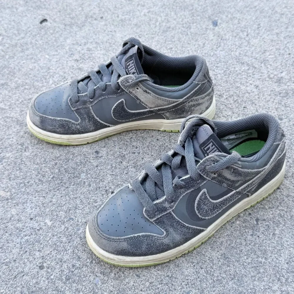 Nike Dunk Low SE GS Halloween distress kids shoes 2Y 2022 Iron Grey Phantom